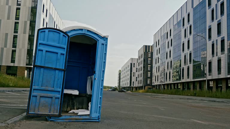 Best Portable Restroom Maintenance and Cleaning  in Richnd, MO